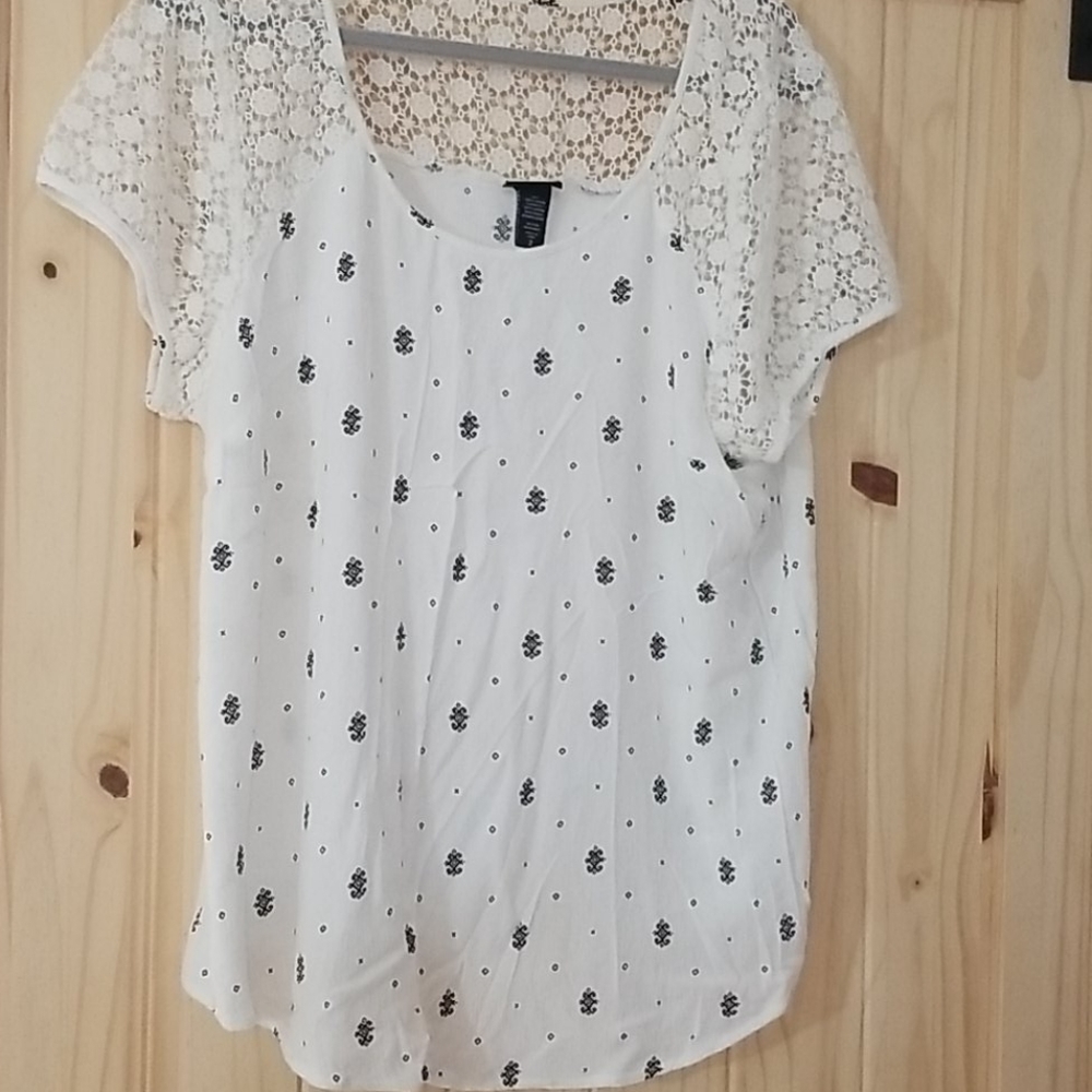 Torrid super cute crepe top...